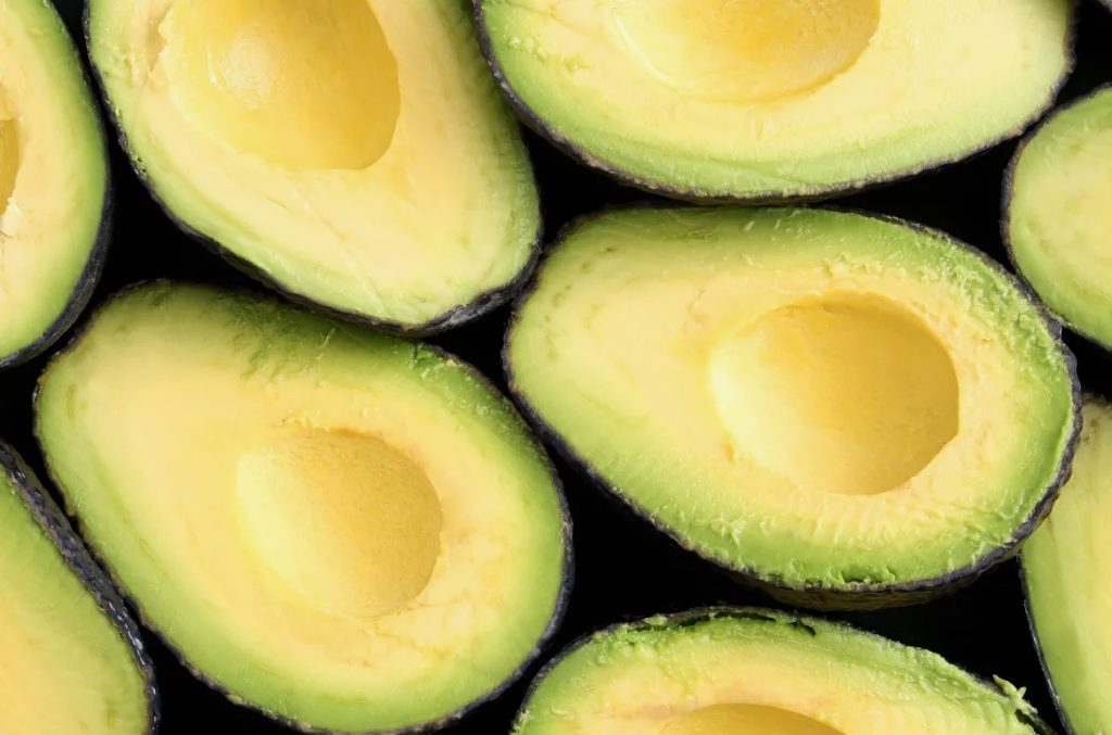 Cómo elegir aguacates maduros
